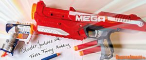 Zwei Pistolen - Traid und Mega Magnus - gefährliches Spielzeug für Erwachsene und Kinder?